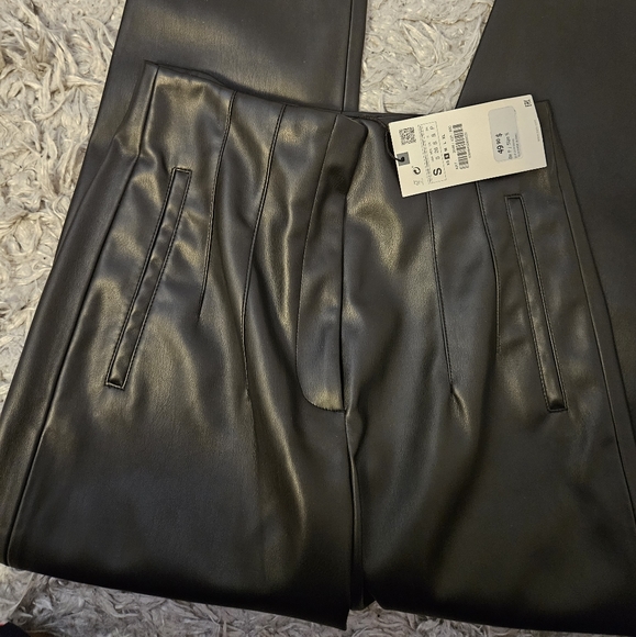 NWT FAUX LEATHER PANTS - Picture 10 of 10